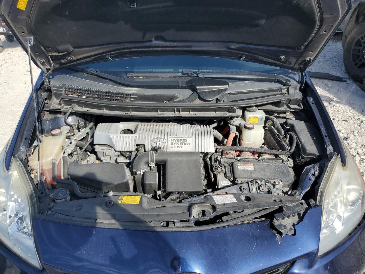 2015 Toyota Prius - Image 11