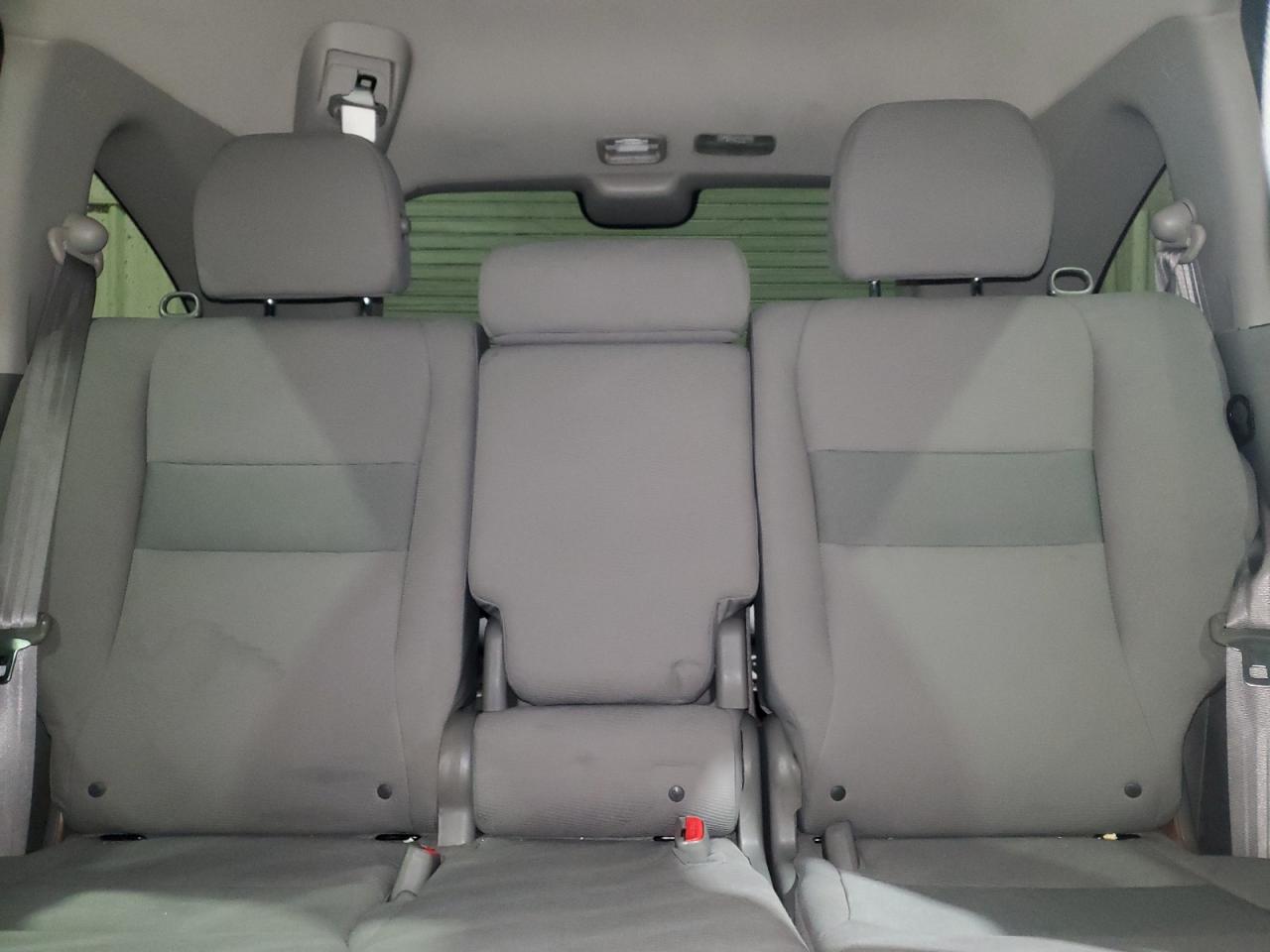 2011 Honda CR-V - Image 10