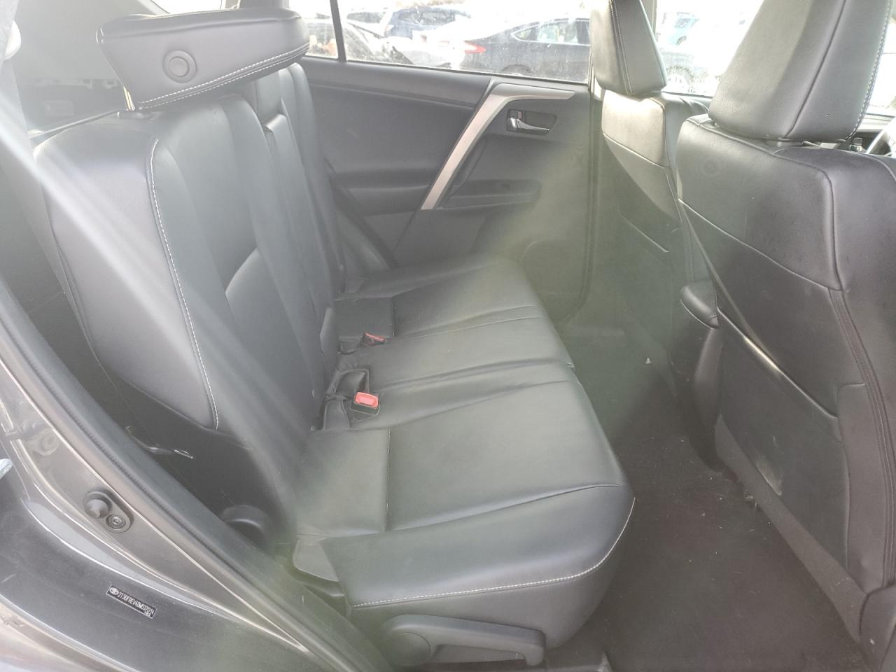 2013 Toyota RAV 4 - Image 11