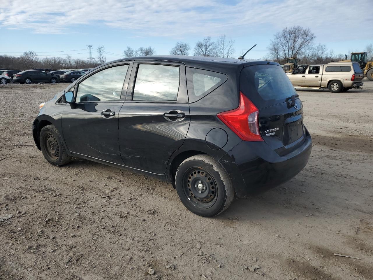 2015 Nissan Versa - Image 2