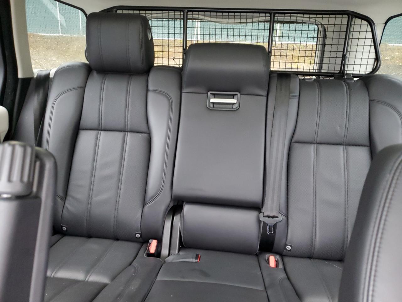2016 Land Rover Range Rover - Image 10