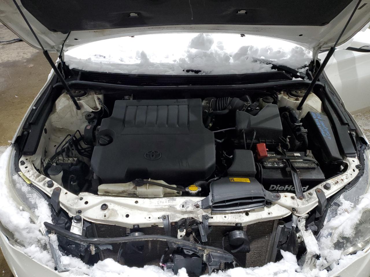 2013 Toyota Avalon - Image 11