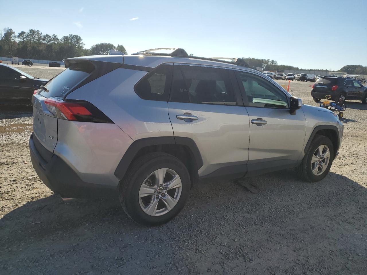2021 Toyota RAV 4 - Image 3