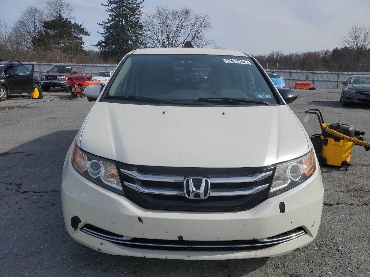 2014 Honda Odyssey - Image 5
