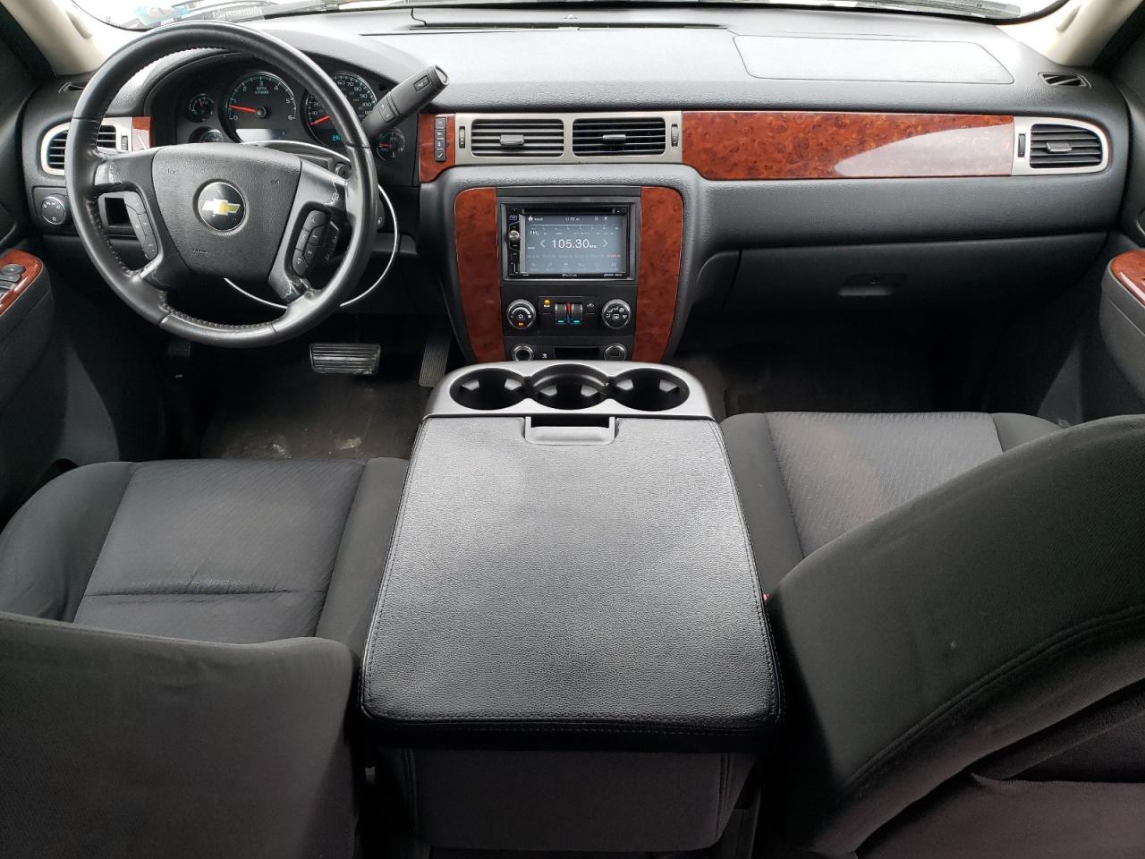2011 Chevrolet Tahoe - Image 8