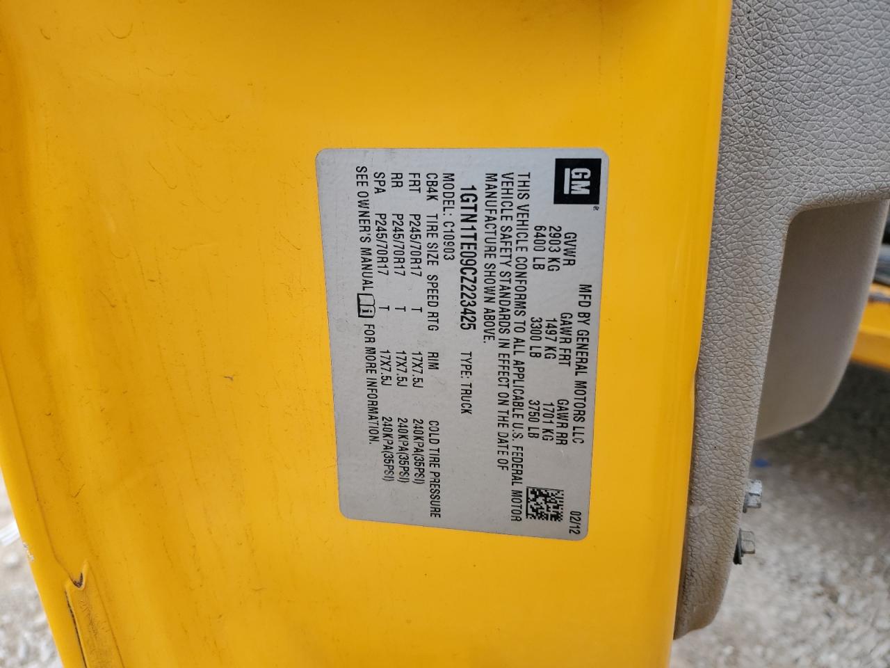 2012 GMC Sierra - Image 12