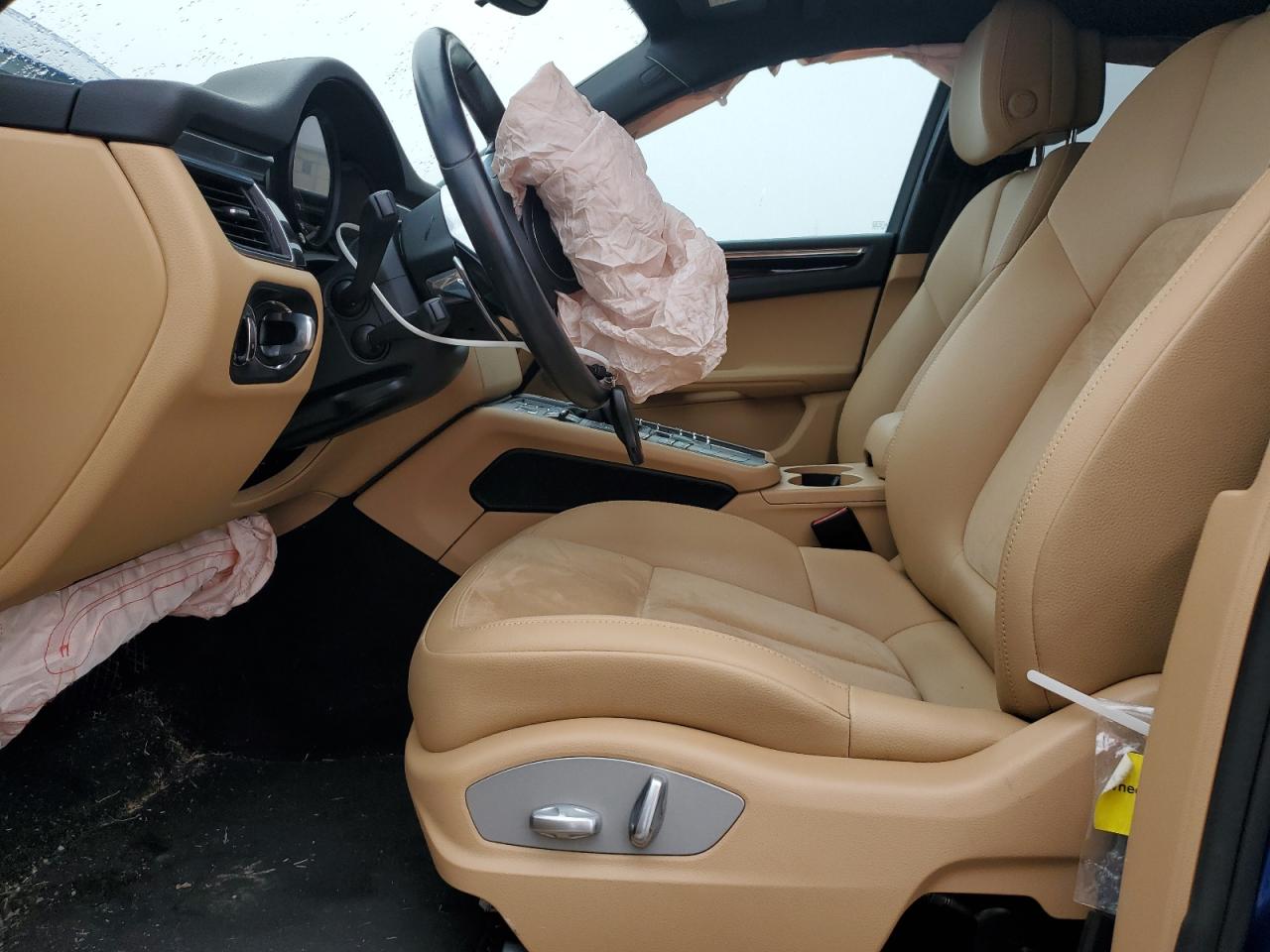 2018 Porsche Macan - Image 7