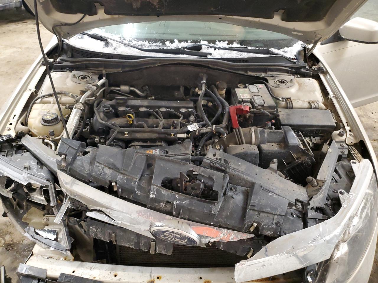 2010 Ford Fusion - Image 11