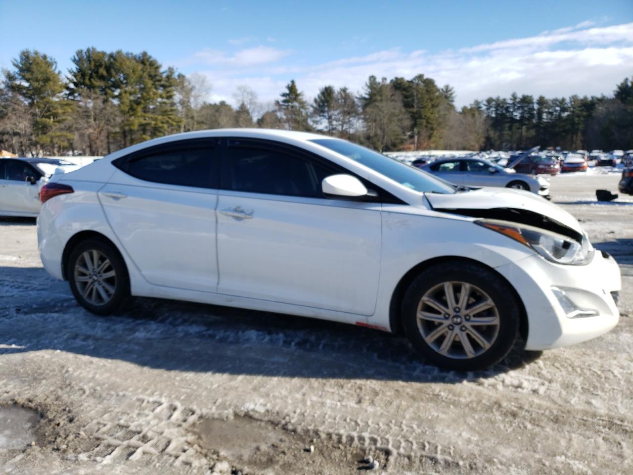 2014 Hyundai Elantra - Image 4