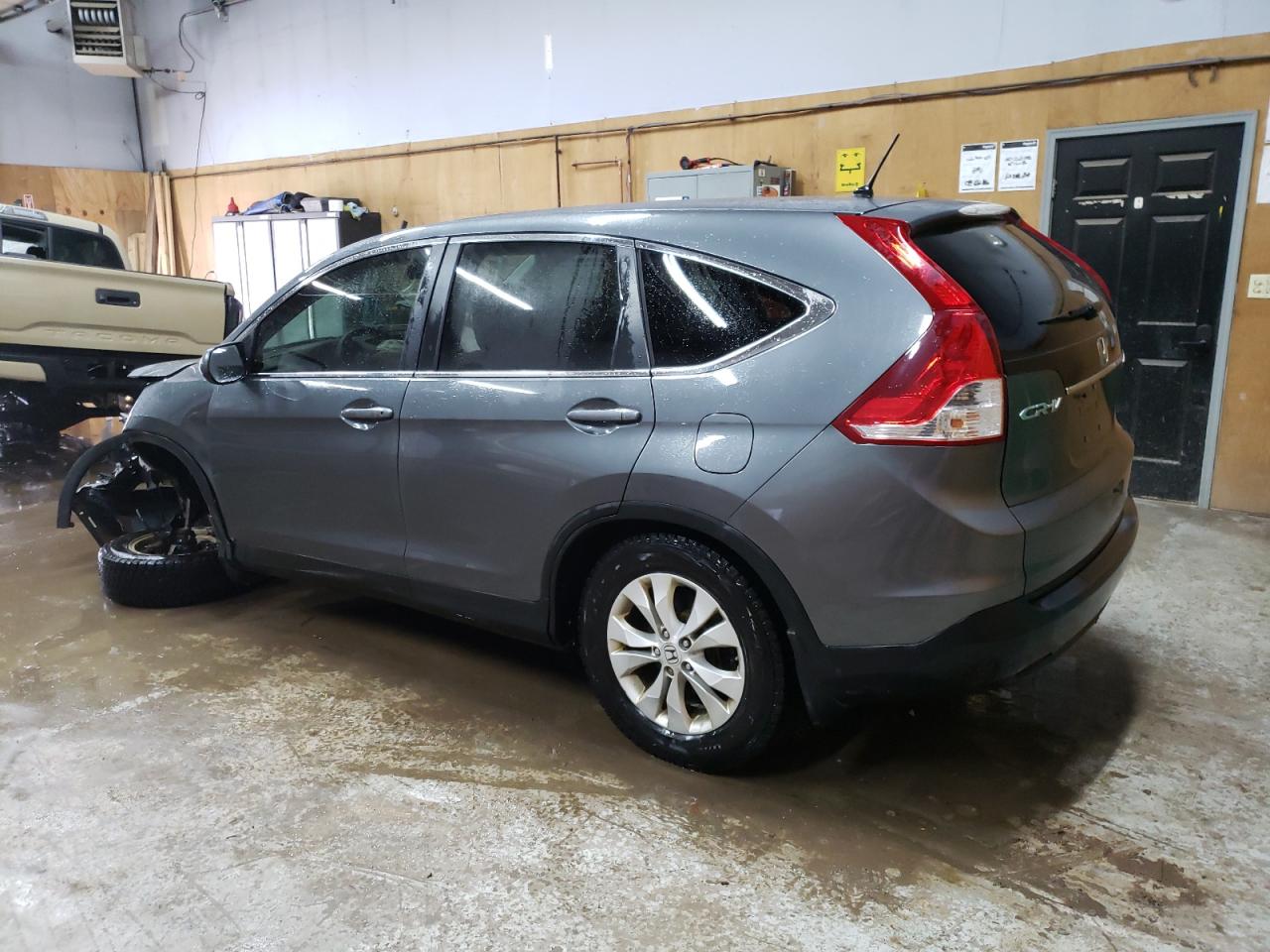 2013 Honda CR-V - Image 2