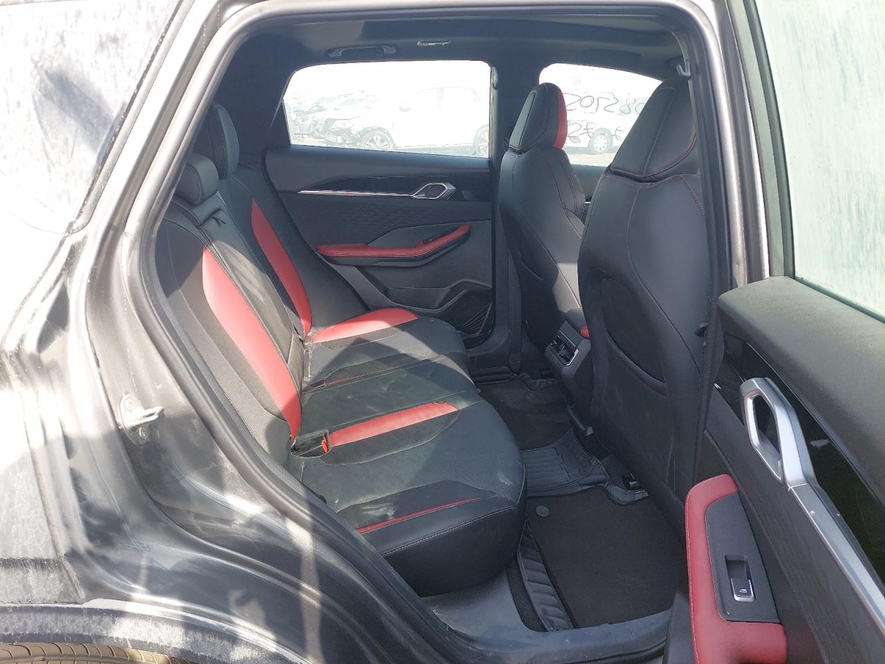 LB3762KZ6RX514854 - 2024 Geea COOLRAY - #44085705