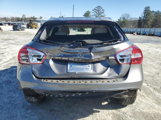 MERCEDES-BENZ GLA-CLASS 2017 Gray