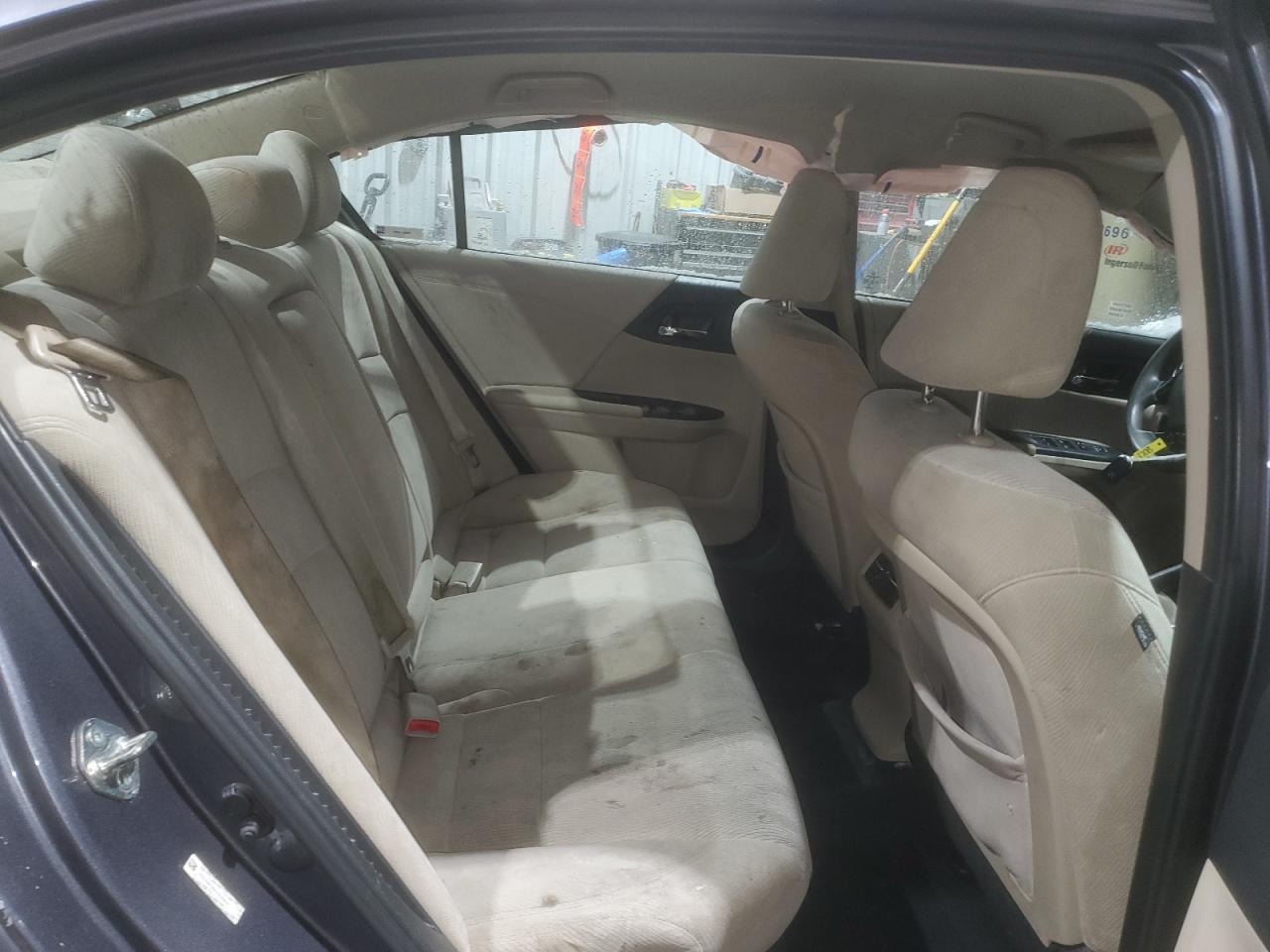 2014 Honda Accord - Image 11