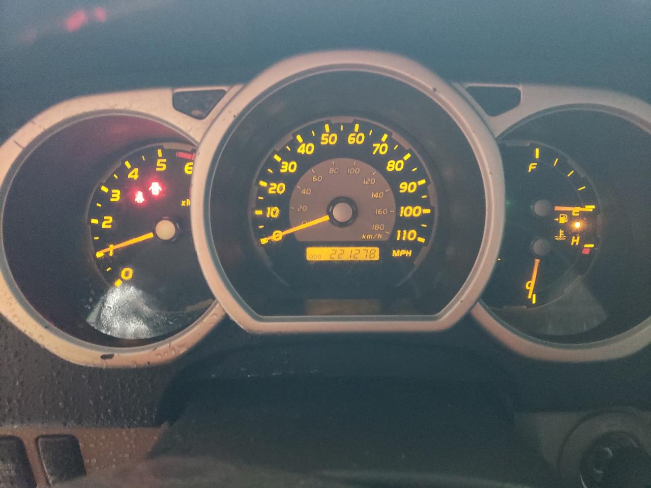2005 Toyota 4Runner - Image 9