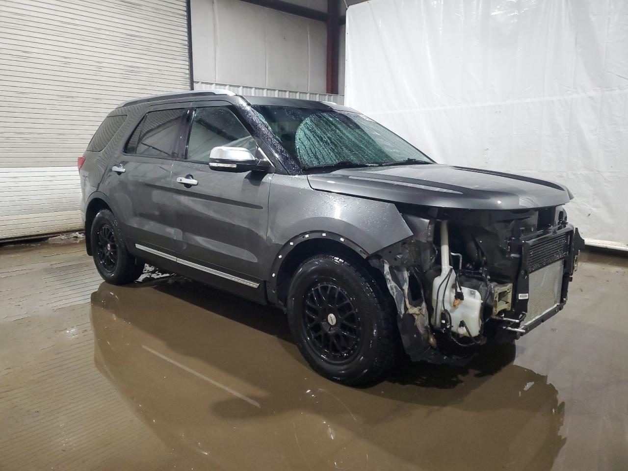 2016 Ford Explorer - Image 4