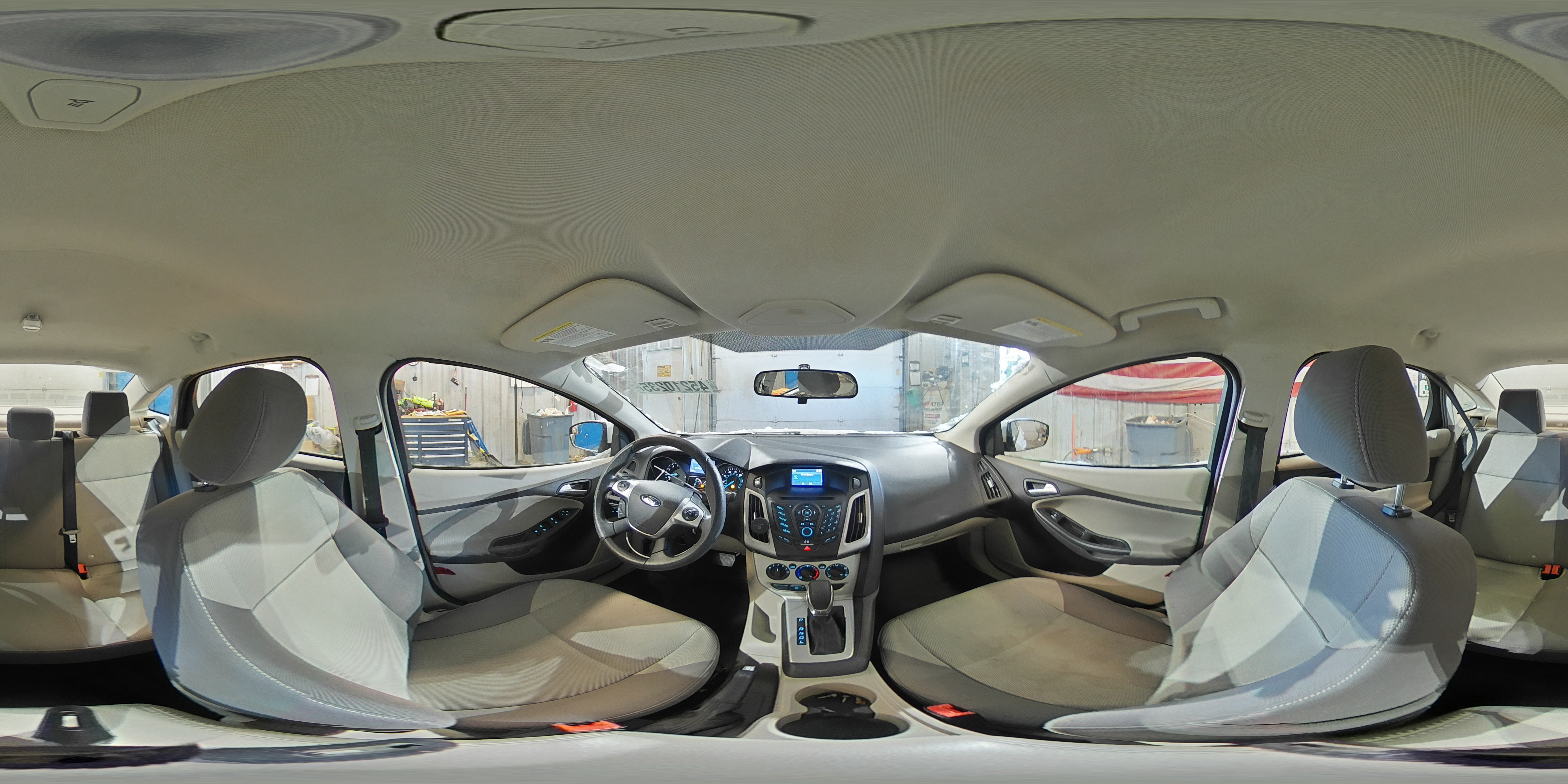 2014 Ford Focus - Image 12
