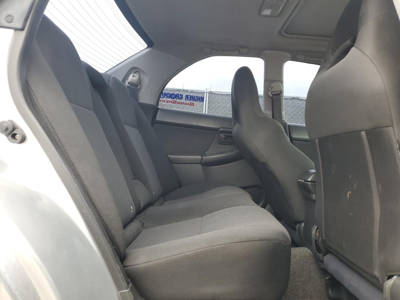 2004 Subaru WRX - Image 10
