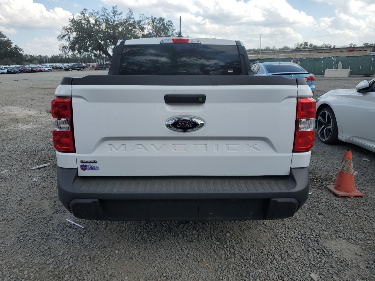 2023 Ford Maverick Xl VIN: 3FTTW8E33PRA58904 Lot: 45103625