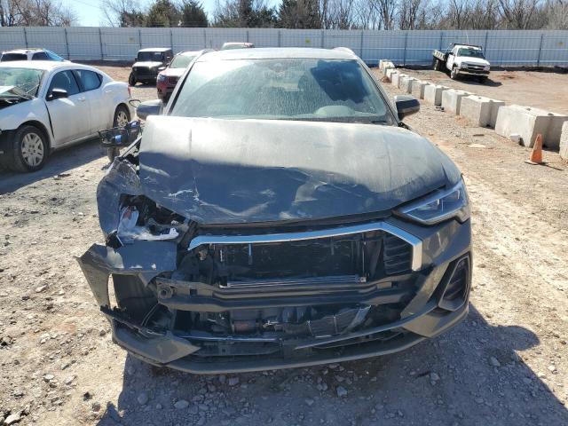  AUDI Q3 2020 Серый