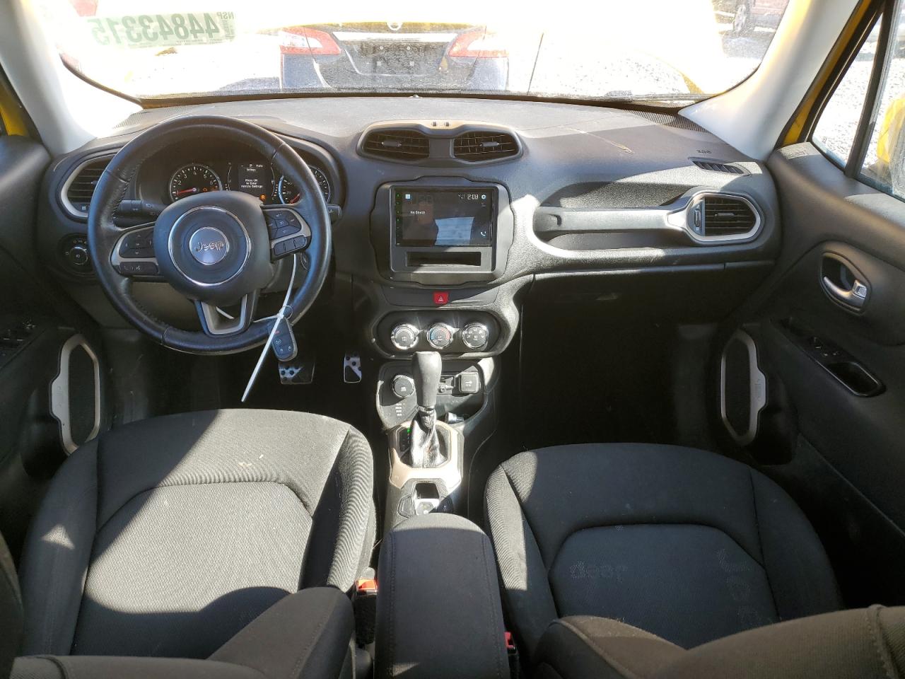 2016 Jeep Renegade - Image 8