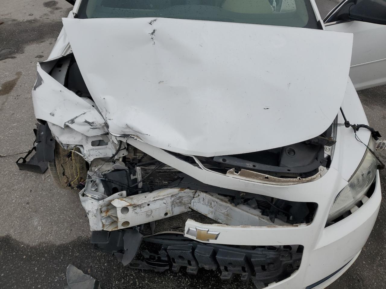 2012 Chevrolet Malibu - Image 12