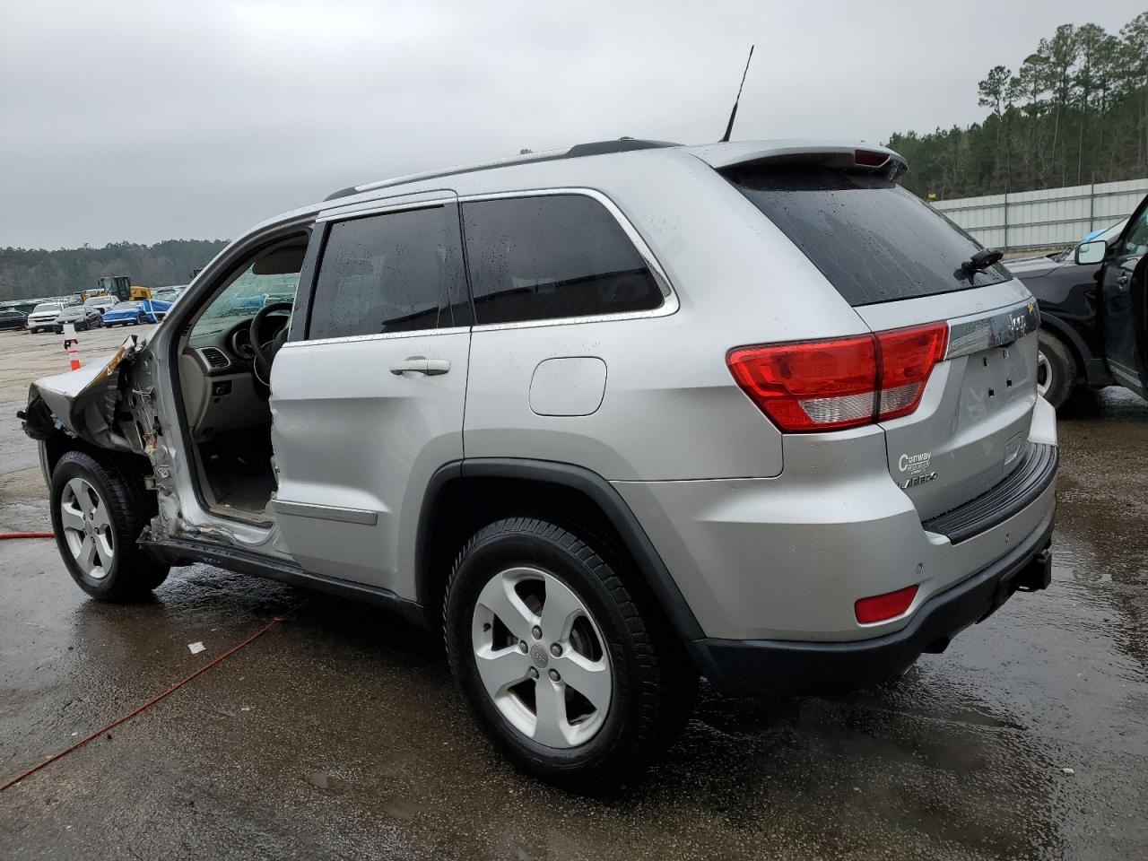 2011 Jeep Grand Cherokee - Image 2