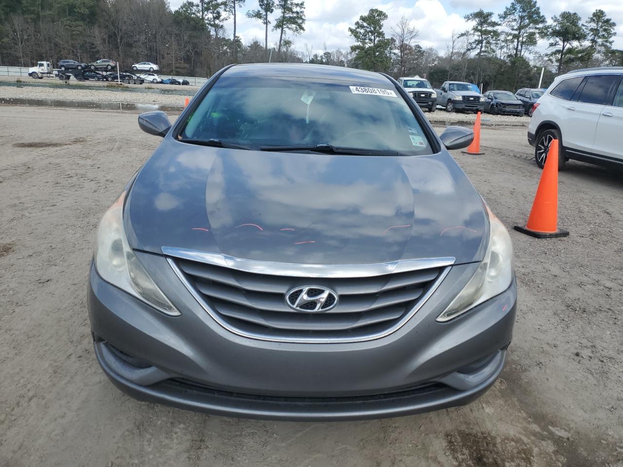 2013 Hyundai Sonata - Image 5