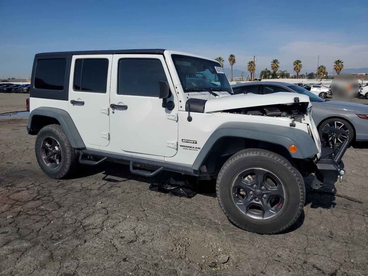 2016 Jeep Wrangler - Image 4