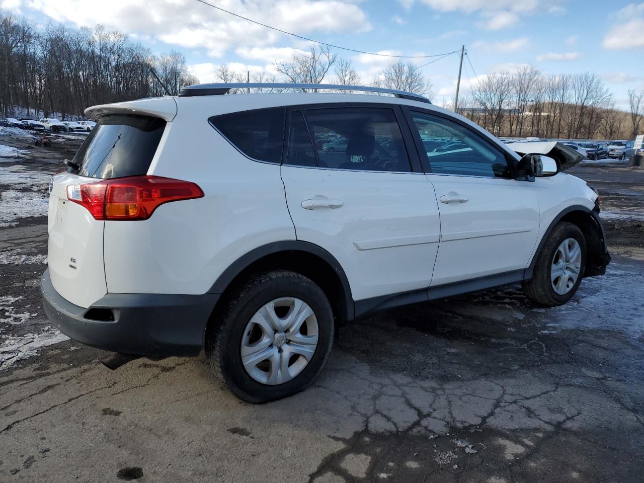 2015 Toyota RAV 4 - Image 3