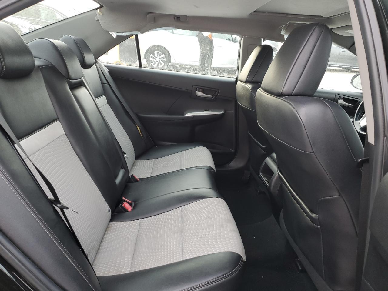 2012 Toyota Camry - Image 10