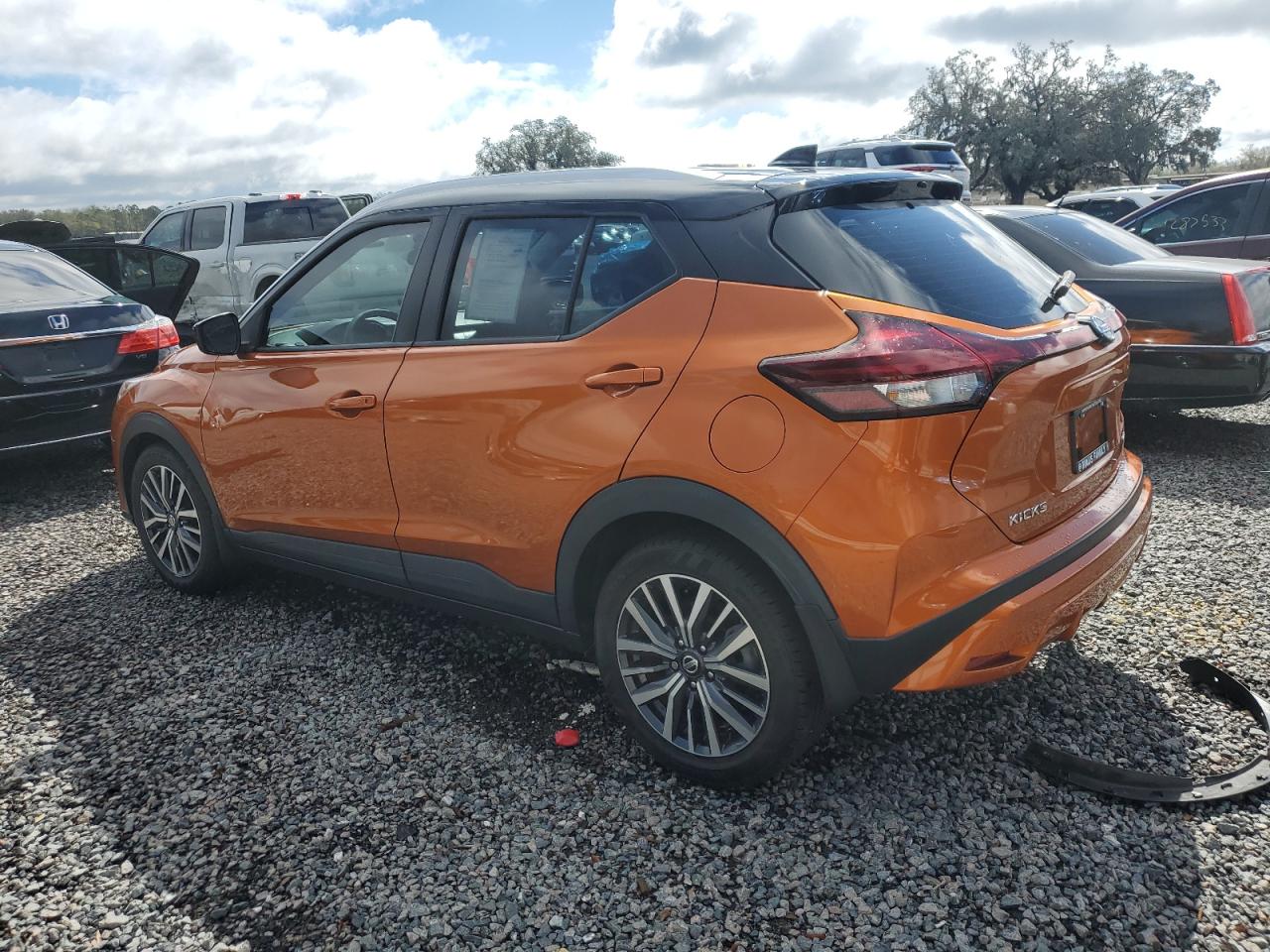 2021 Nissan Kicks - Image 2