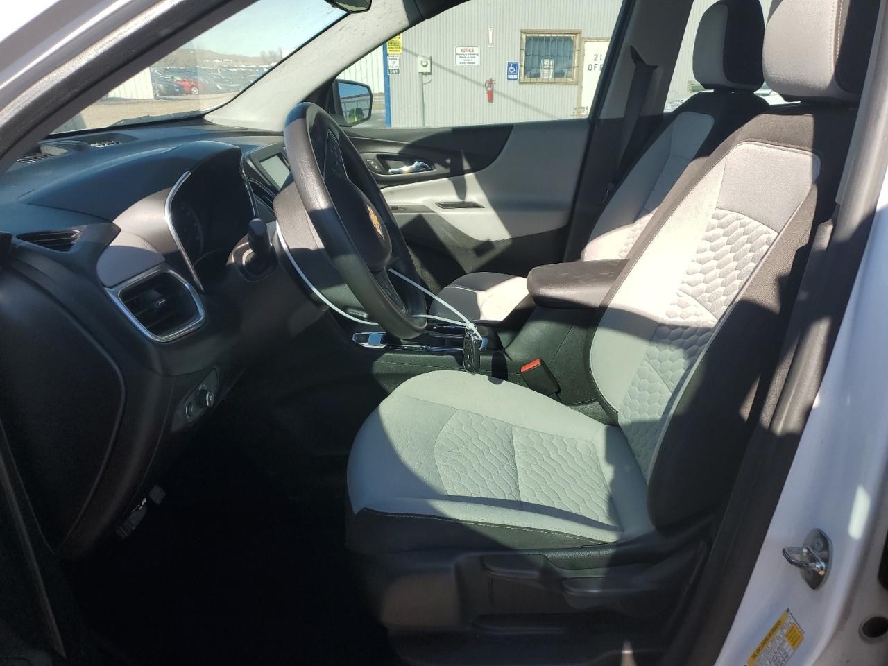 2018 Chevrolet Equinox - Image 7