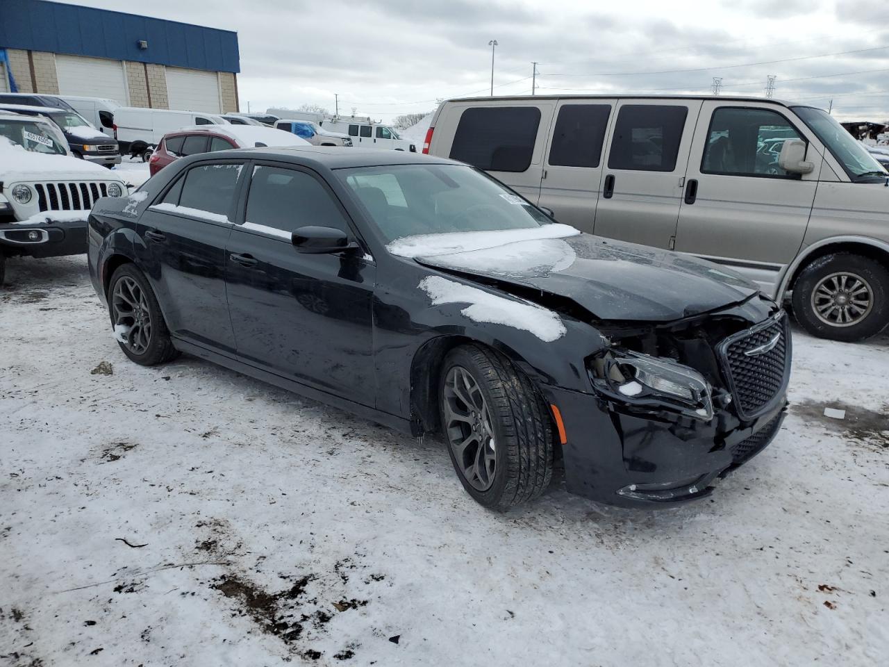 2015 Chrysler 300 - Image 4