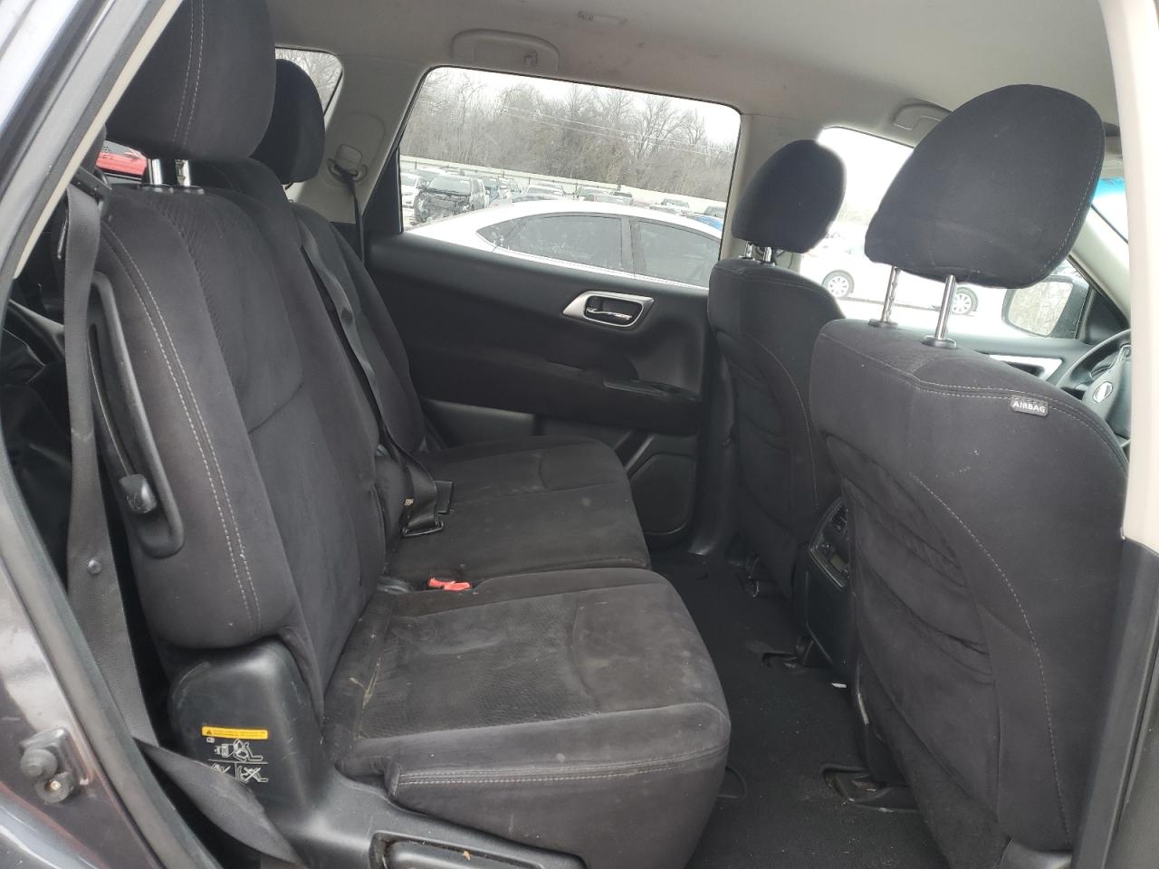 2013 Nissan Pathfinder - Image 12