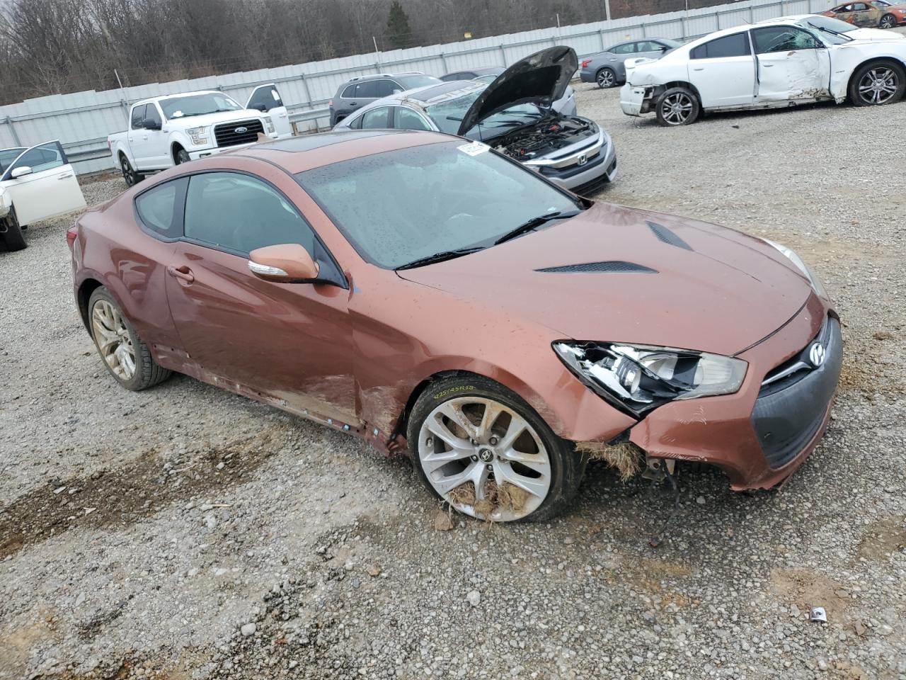 2013 Hyundai Genesis - Image 4
