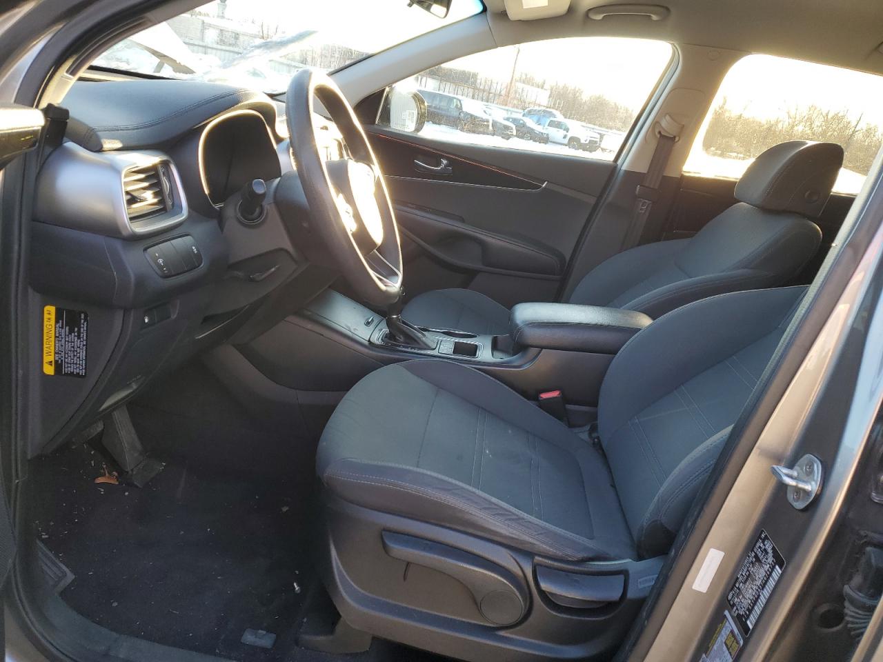 2017 Kia Sorento - Image 7