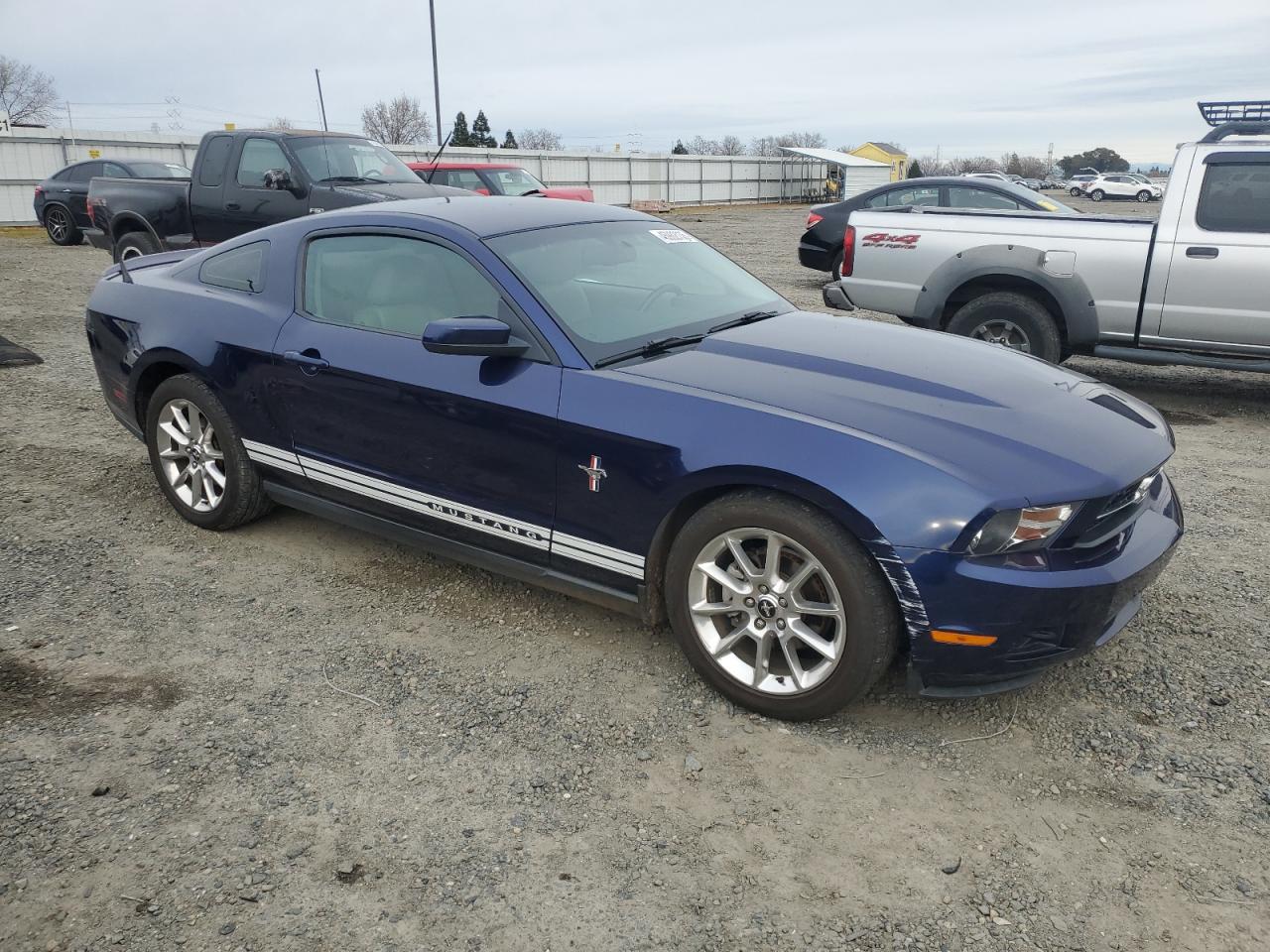 2010 Ford Mustang - Image 4