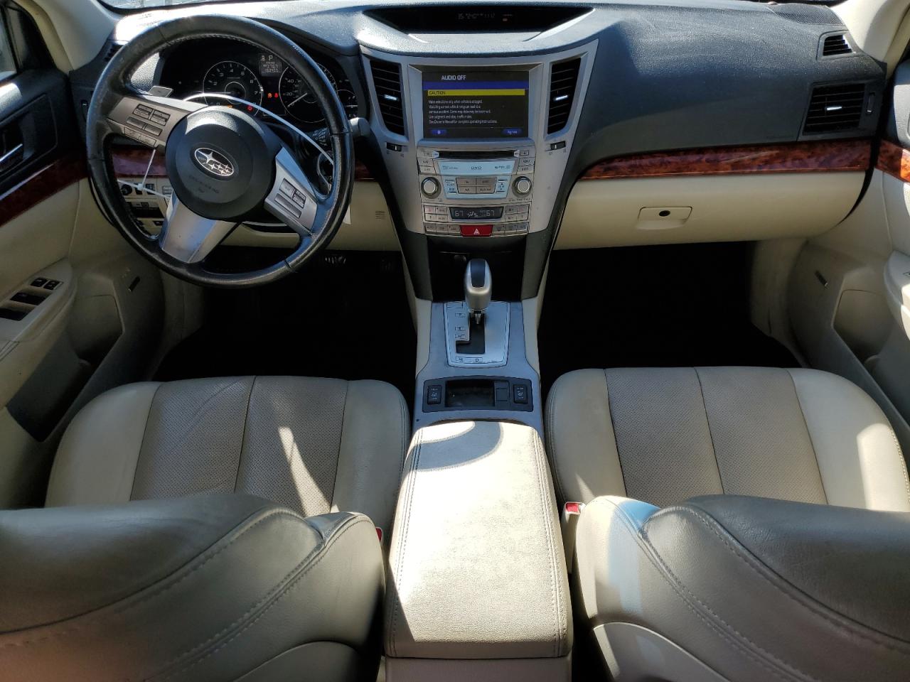 2011 Subaru Outback - Image 8