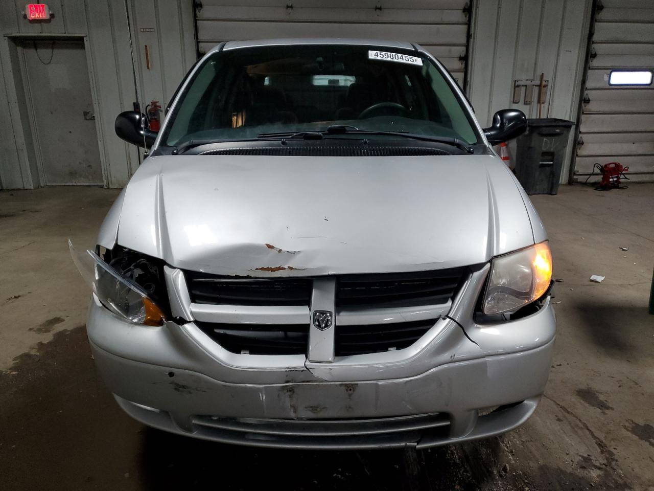 2006 Dodge Caravan - Image 5