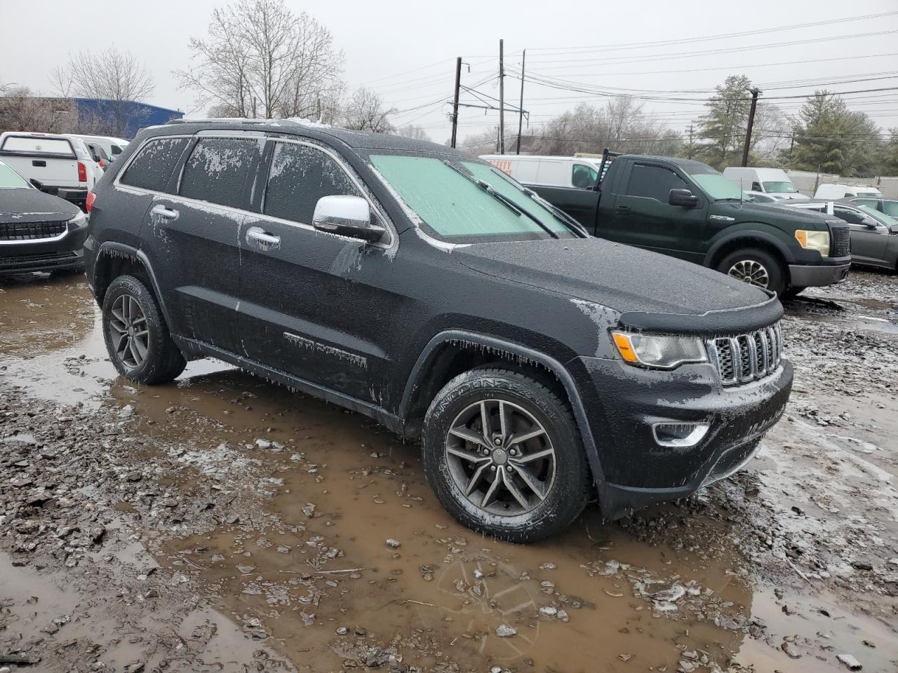 2017 Jeep Grand Cherokee - Image 4
