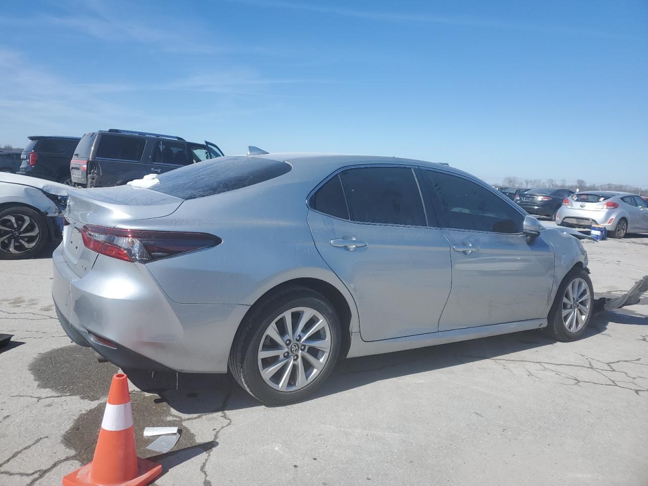 2023 Toyota Camry - Image 3