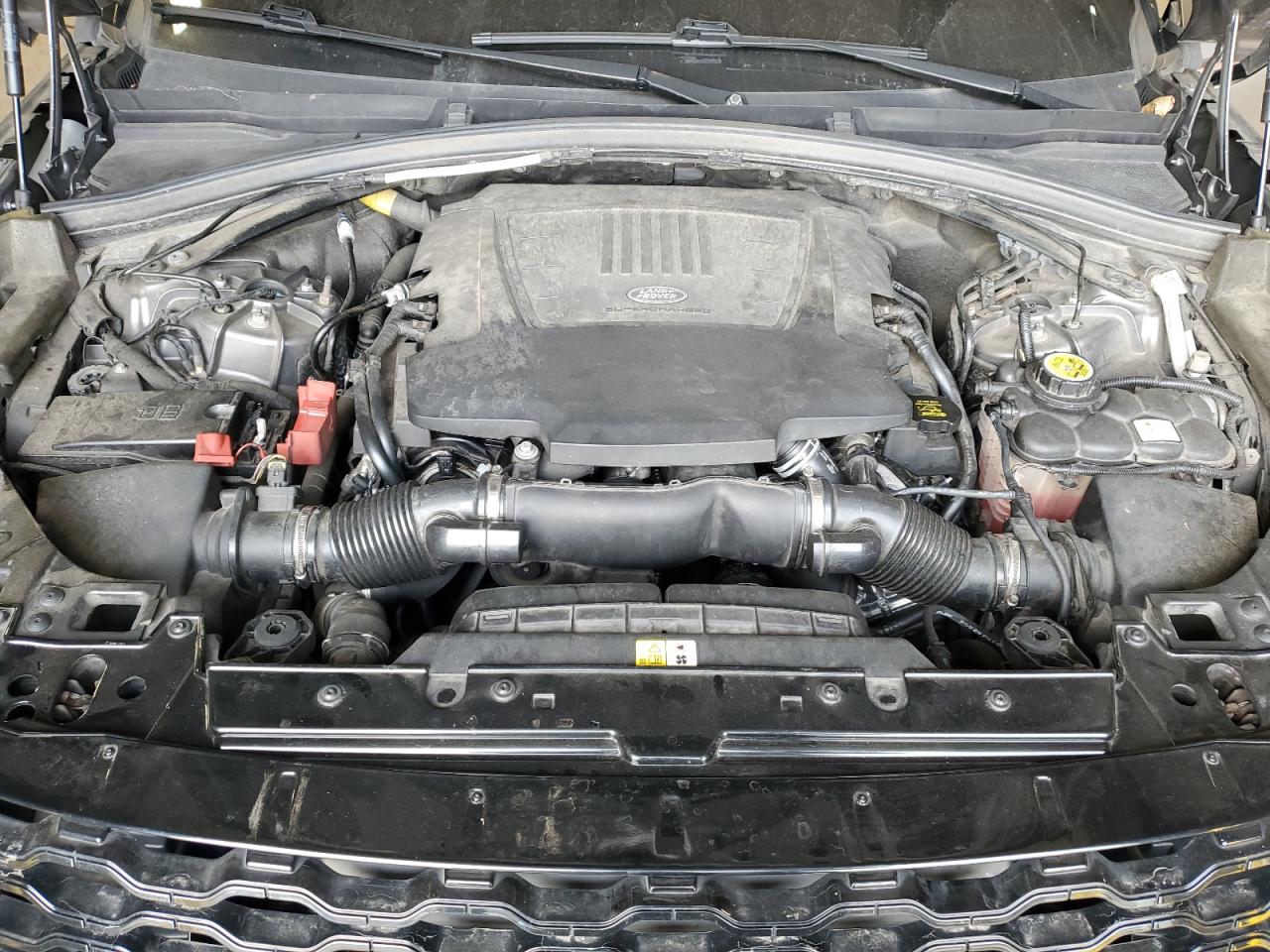 2018 Land Rover Range Rover - Image 12
