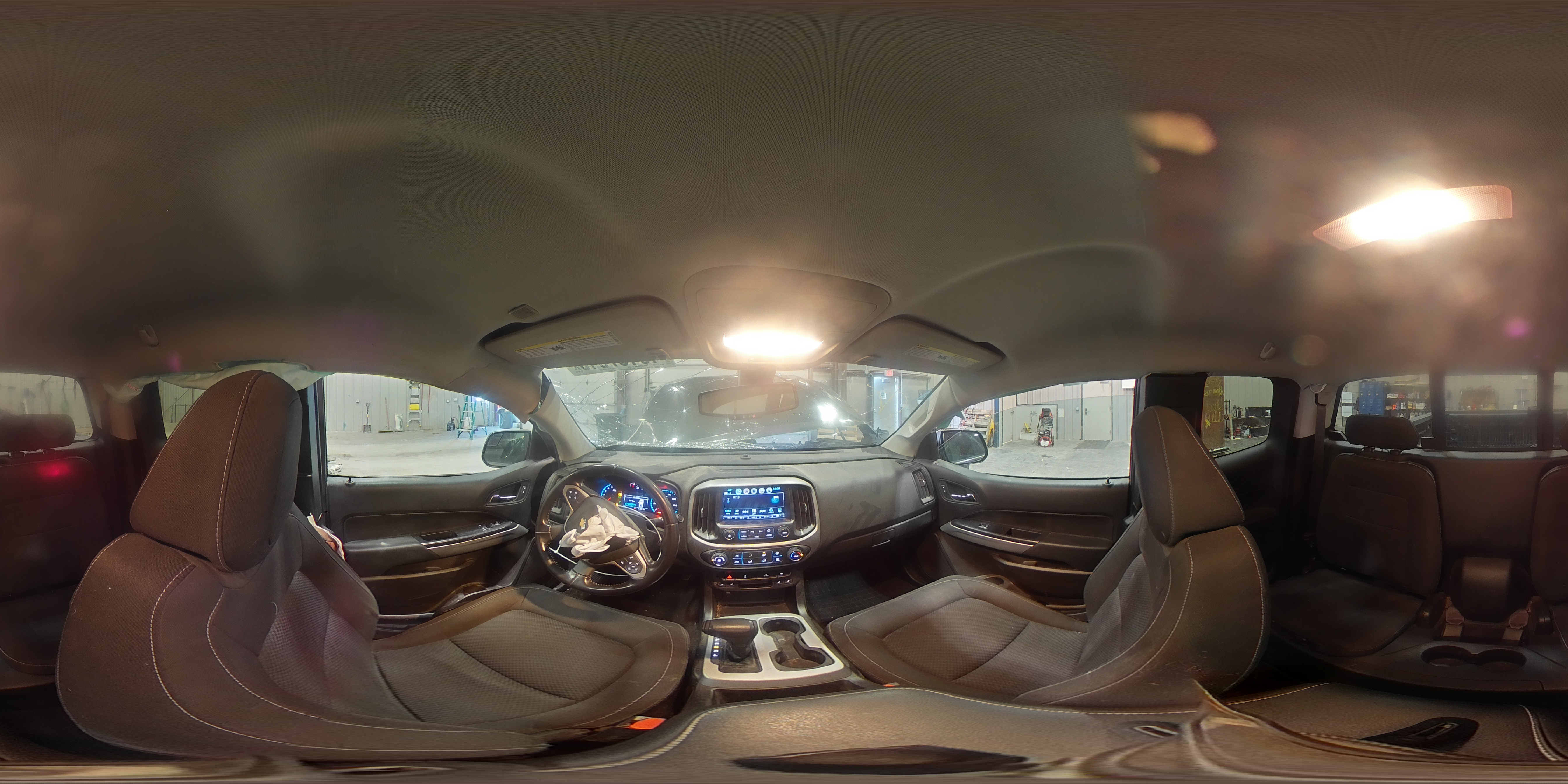 2018 Chevrolet Colorado - Image 13