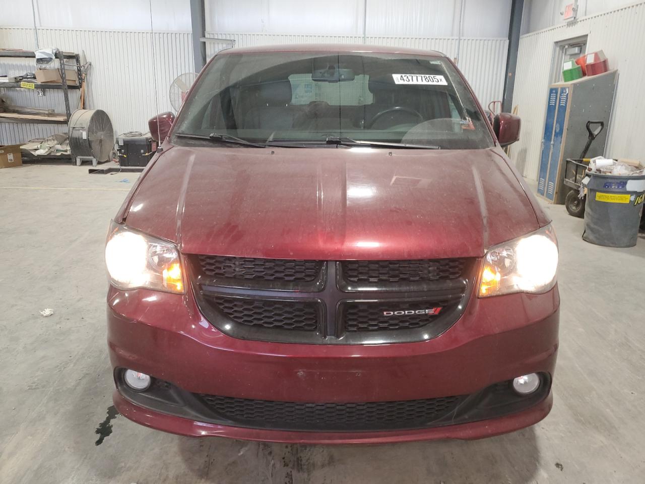 2018 Dodge Caravan - Image 5