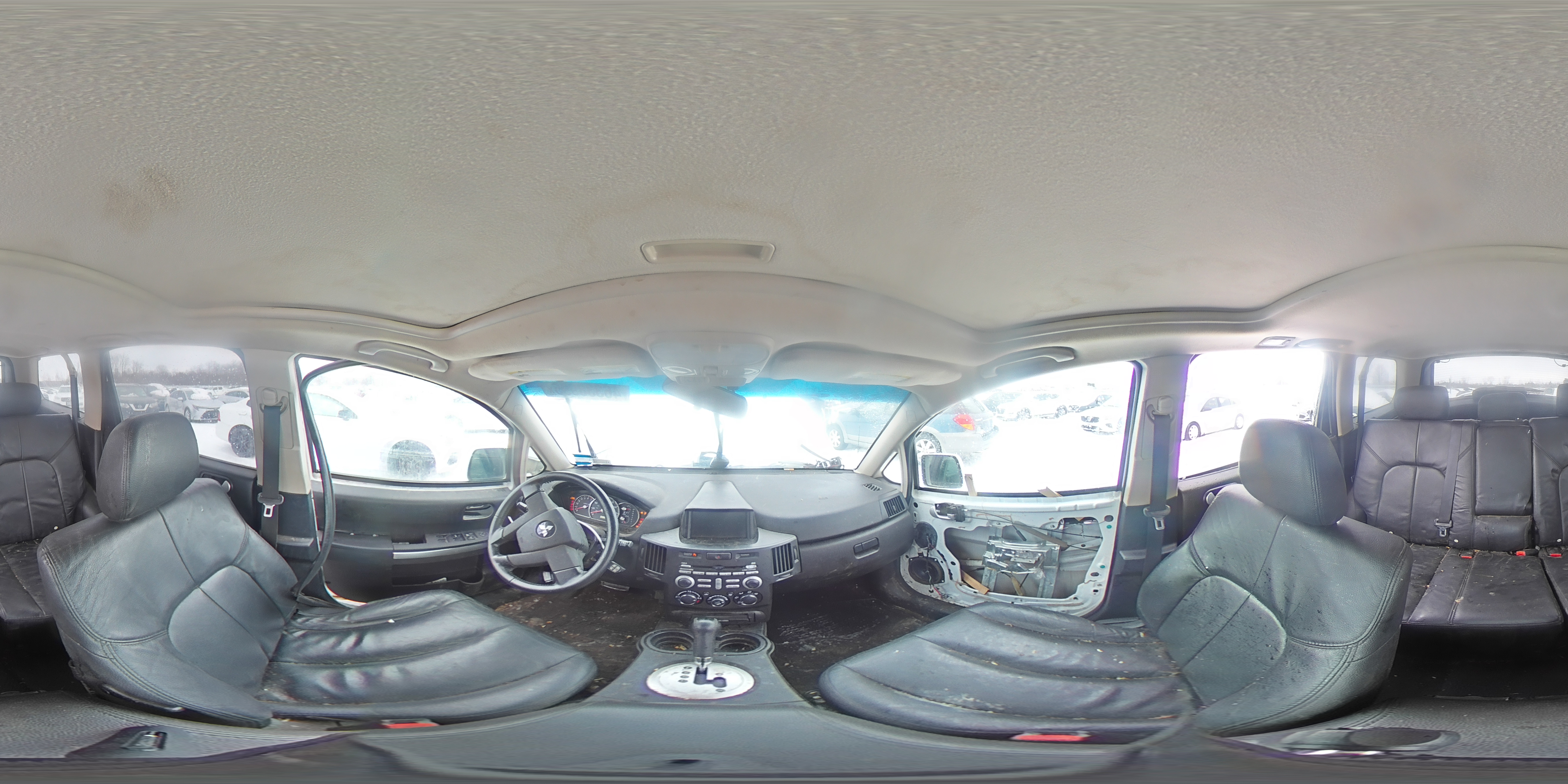 2011 Mitsubishi Endeavor - Image 13