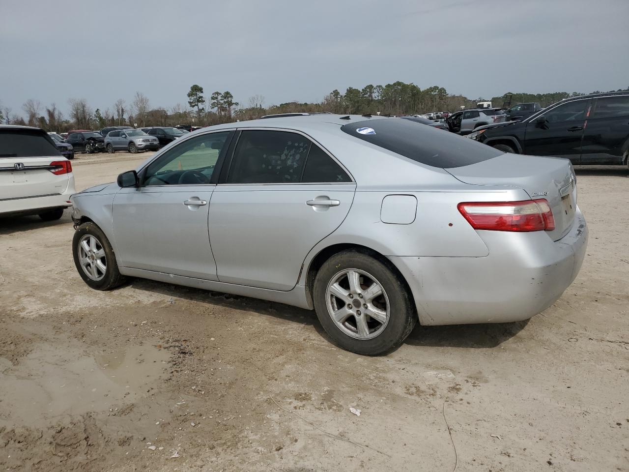 2007 Toyota Camry - Image 2