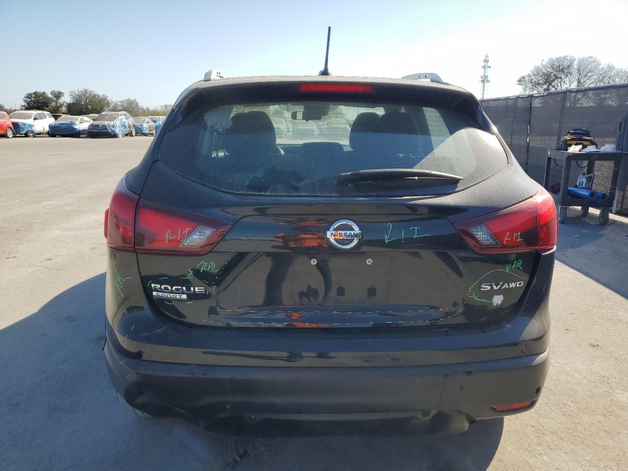 2019 Nissan Rogue - Image 6