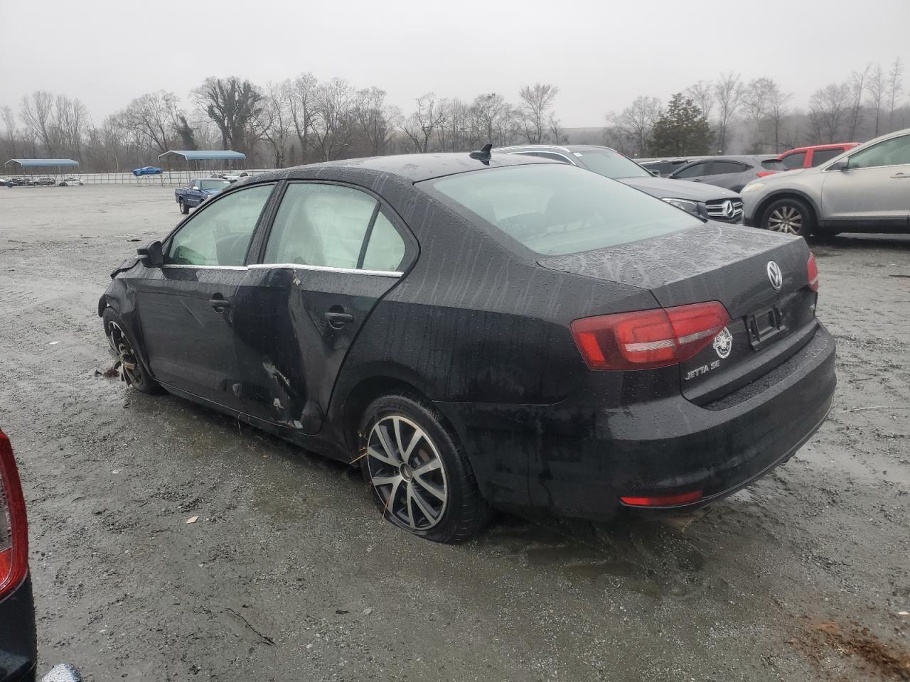 2017 Volkswagen Jetta - Image 2