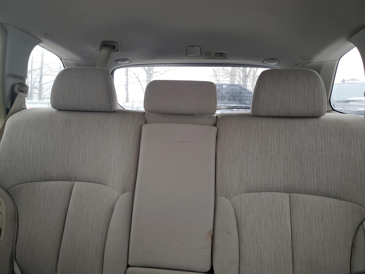 2013 Subaru Outback - Image 10