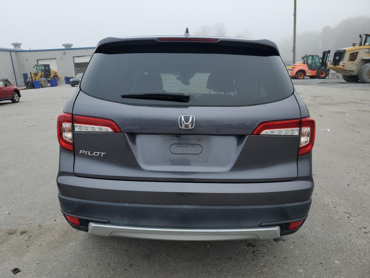 2019 Honda Pilot - Image 6
